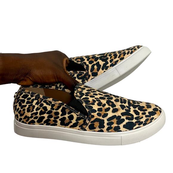 Steve Madden Safary slip on size 10 - Picture 2 of 4